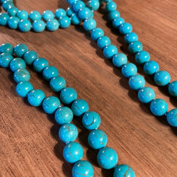 Turquoise bead knotted necklace. - Picture 2 of 16